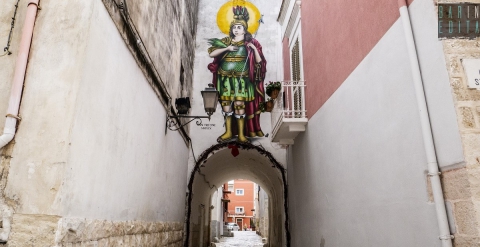Chiese opulente, palazzi eleganti e un amatissimo patrono: alla scoperta di Montrone